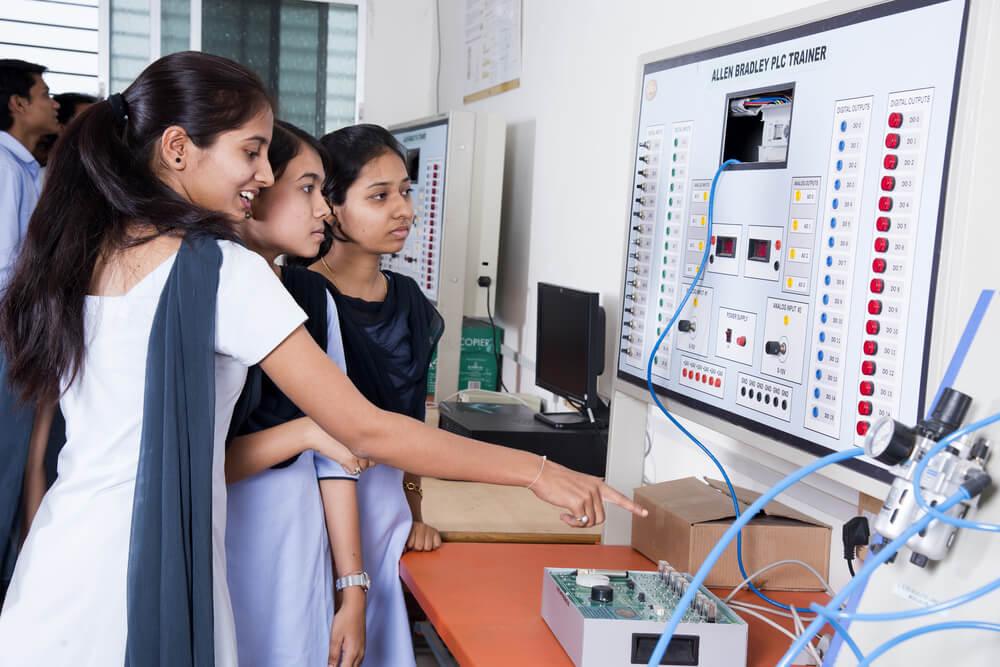 Engineering students performing practical laboratory training at CIT Mandya
